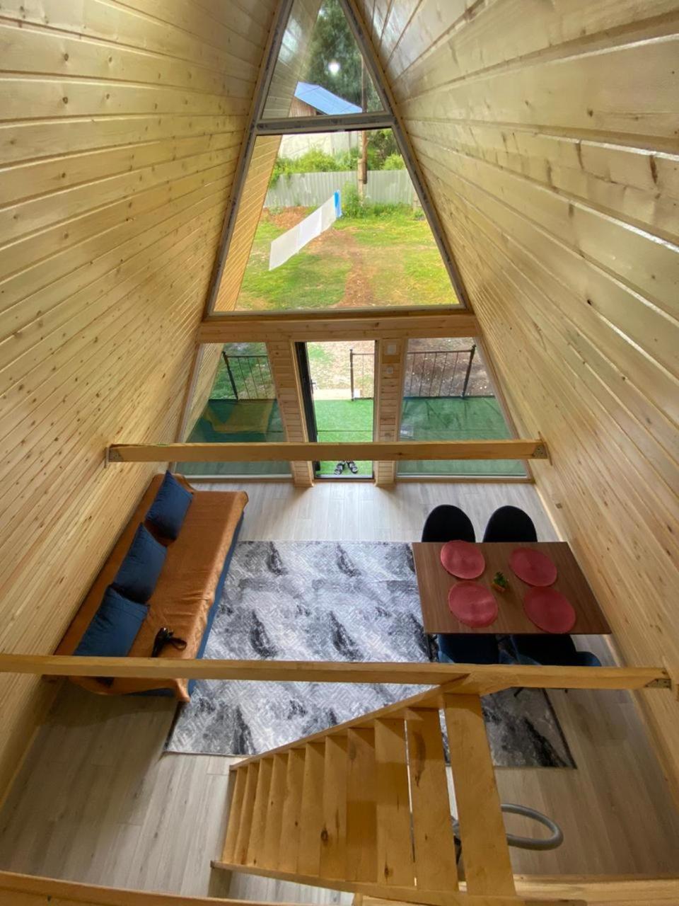 Bed and Breakfast A-Frame House Aizhan Saty Exteriér fotografie